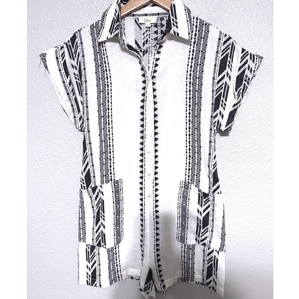 Elan Black White Women's Sm Romper Shorts Geometric Tribal Aztec Button Vaca NWT